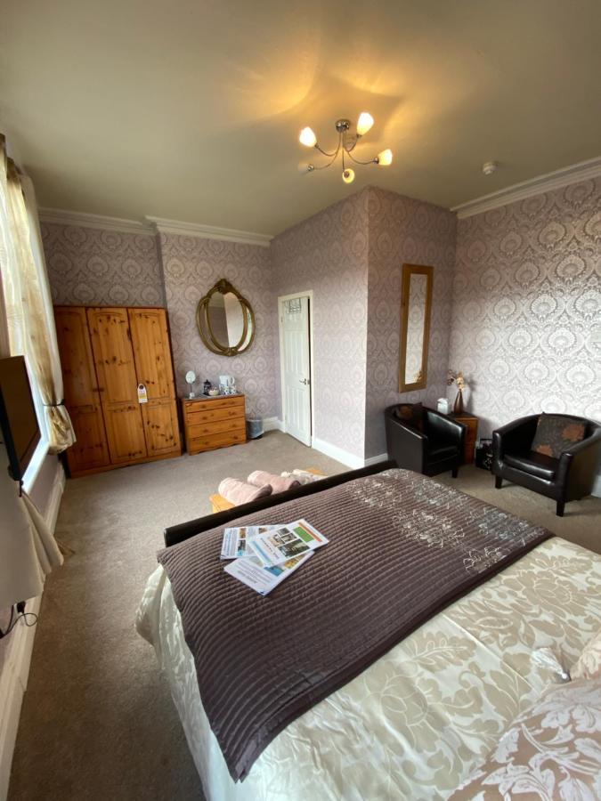 Bed and Breakfast The Fairmile Lytham St Annes Zewnętrze zdjęcie