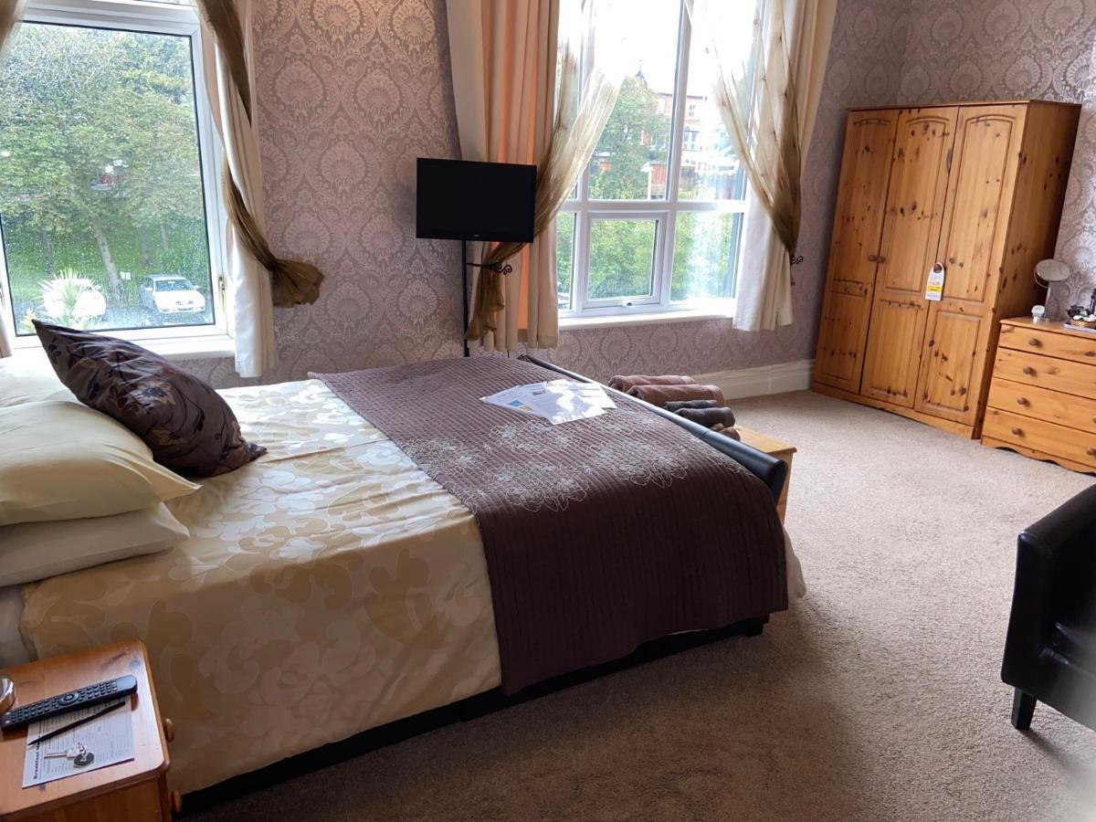 Bed and Breakfast The Fairmile Lytham St Annes Zewnętrze zdjęcie
