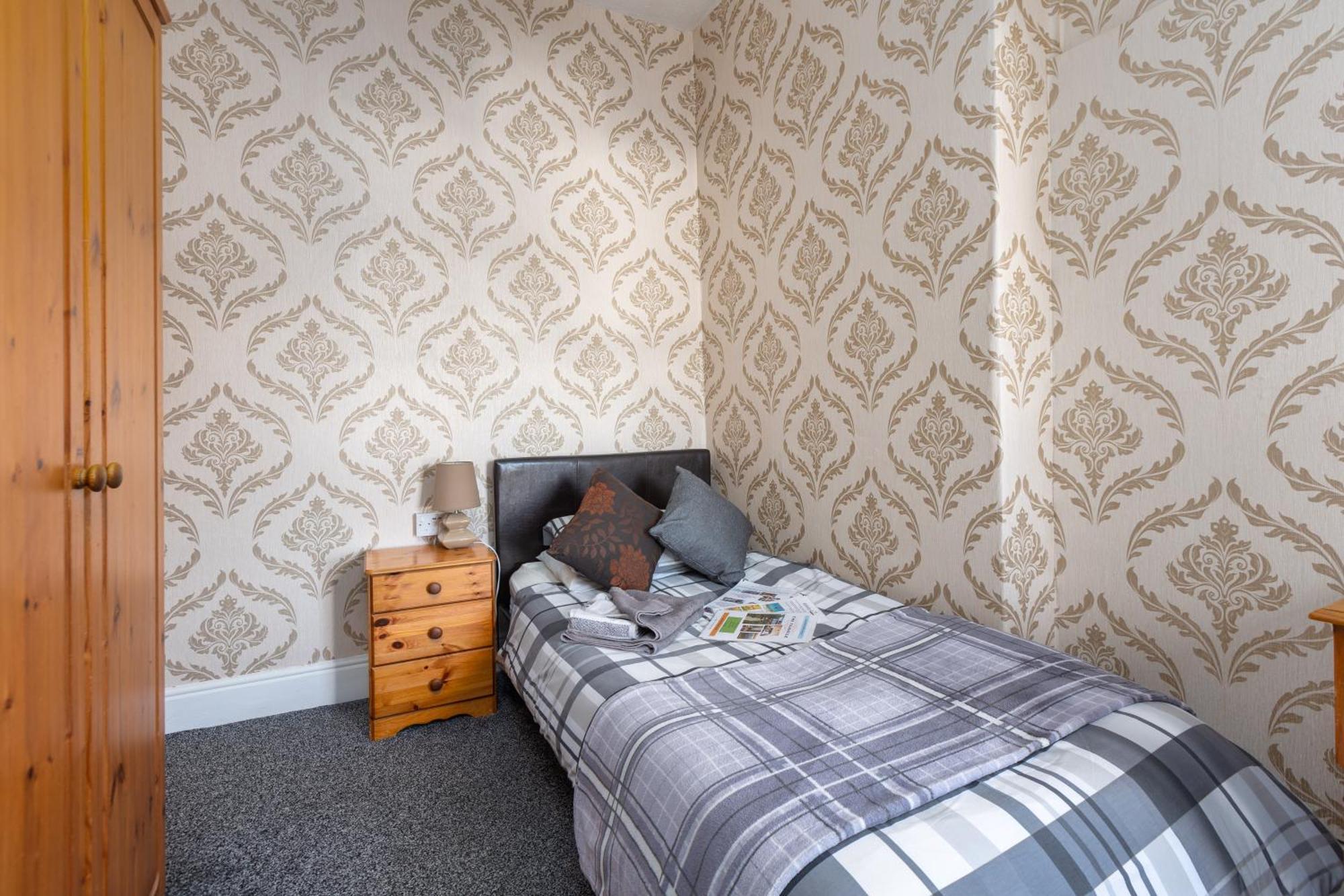 Bed and Breakfast The Fairmile Lytham St Annes Zewnętrze zdjęcie