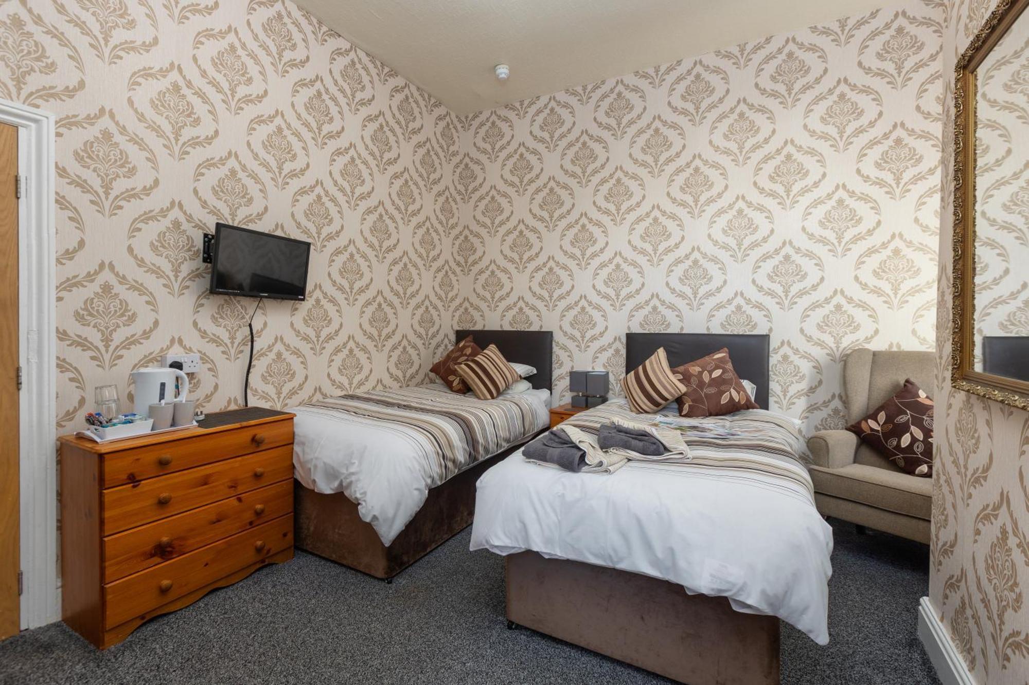 Bed and Breakfast The Fairmile Lytham St Annes Zewnętrze zdjęcie