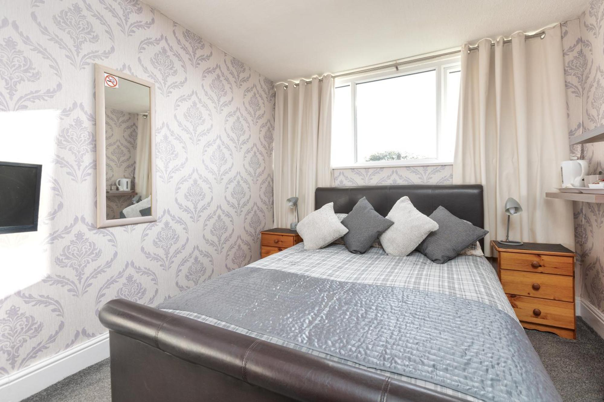 Bed and Breakfast The Fairmile Lytham St Annes Zewnętrze zdjęcie