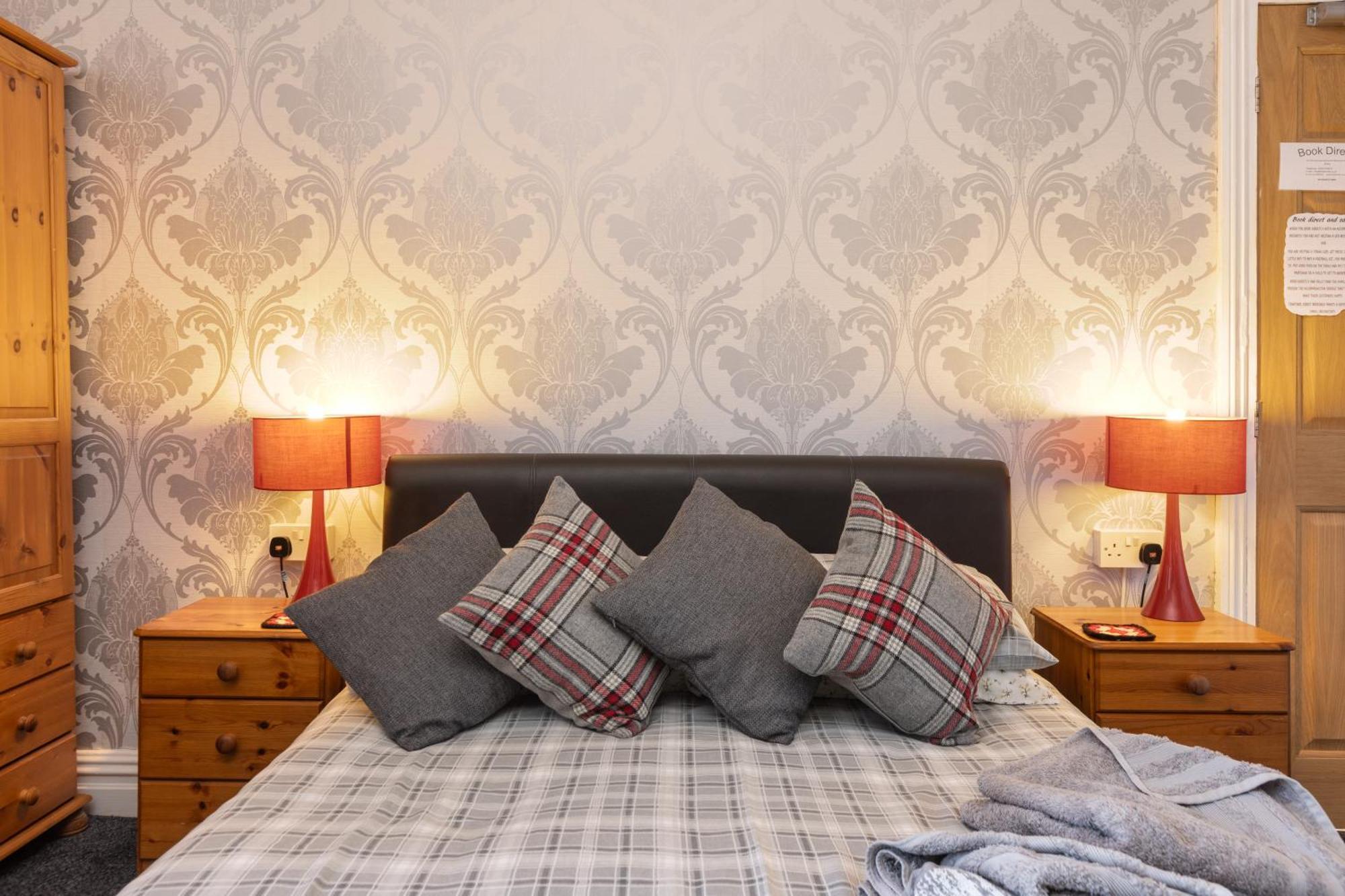 Bed and Breakfast The Fairmile Lytham St Annes Zewnętrze zdjęcie