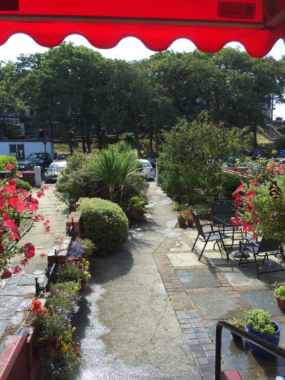 Bed and Breakfast The Fairmile Lytham St Annes Zewnętrze zdjęcie