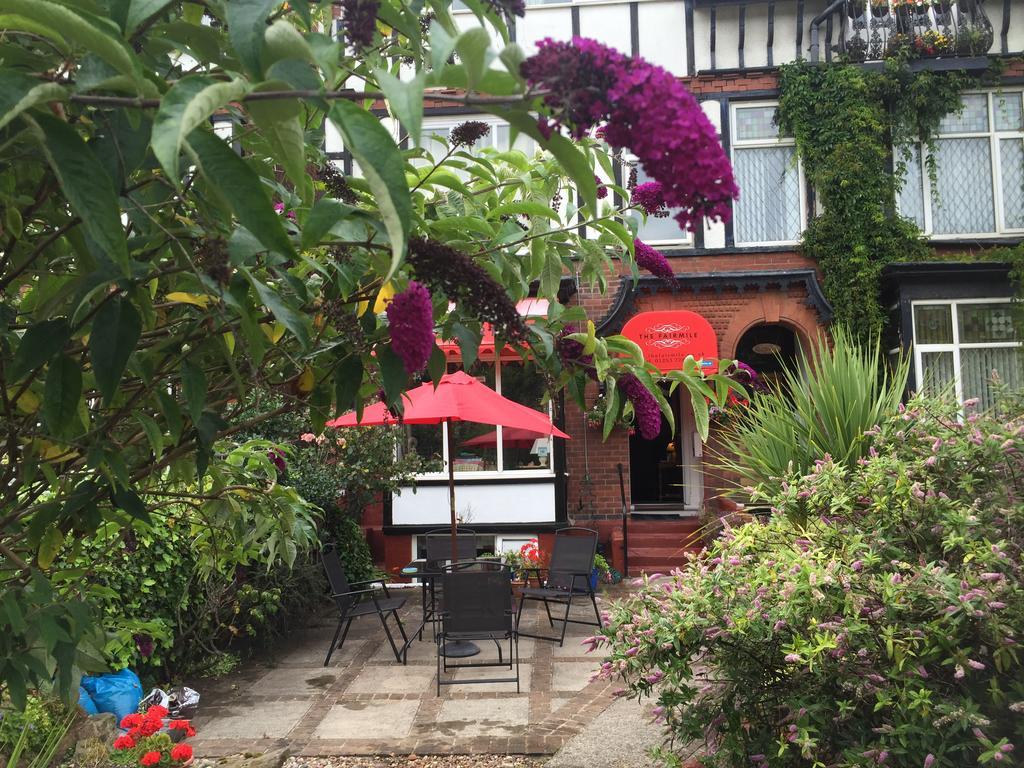 Bed and Breakfast The Fairmile Lytham St Annes Zewnętrze zdjęcie